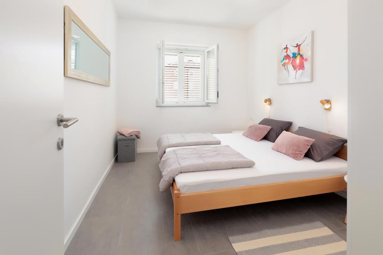 Blue Sunrise Apartment Vrsi Ngoại thất bức ảnh